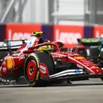 Lewis Hamilton Turun Peringkat di GP Singapura