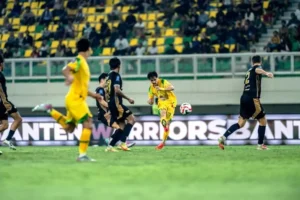 Kilas Balik Persebaya vs Dewa United Hasil Imbang 1-1