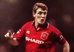 Steve Bruce: Legenda Jantung Pertahanan Manchester United